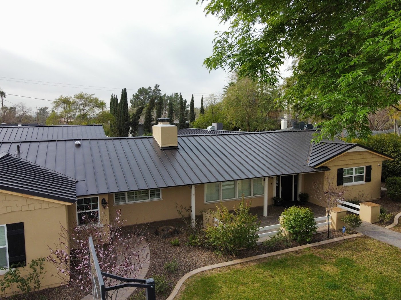 Hardacker Roofing LLC