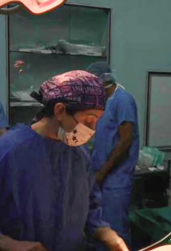 Dr. Priyanka Sharma (Dr. PS) - Plastic Surgeon in Ahmedabad