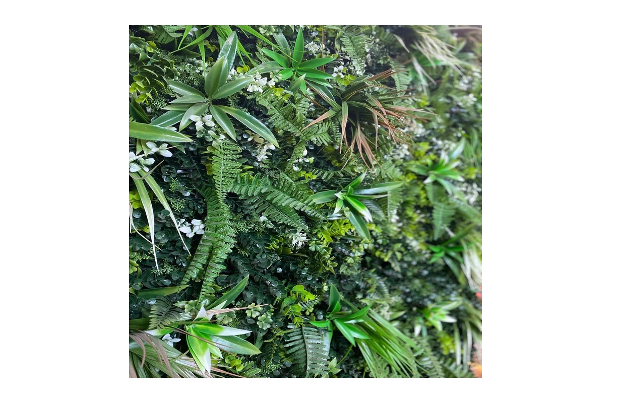 Artificial Plant Walls, Vertical Gardens & Hedges  -  Forever Green Walls