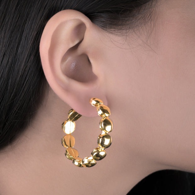 7 types of earrings every woman should have in her jewelry box
