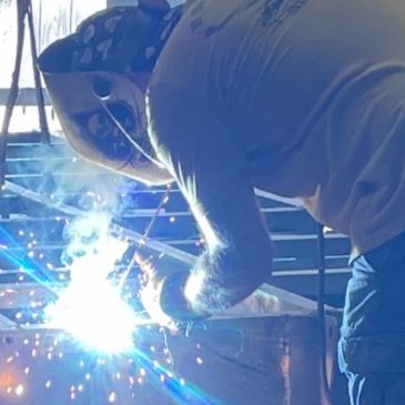 5 Shot Welding Metal Buildings & Boat Docks