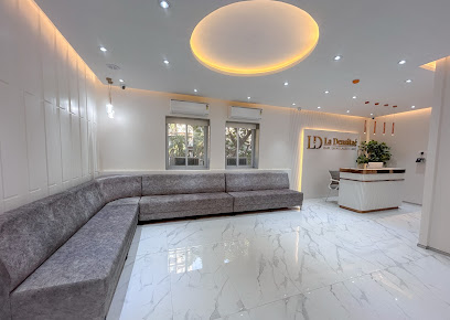 La Densitae Hair Transplant Clinic in Mumbai - Gallery 1