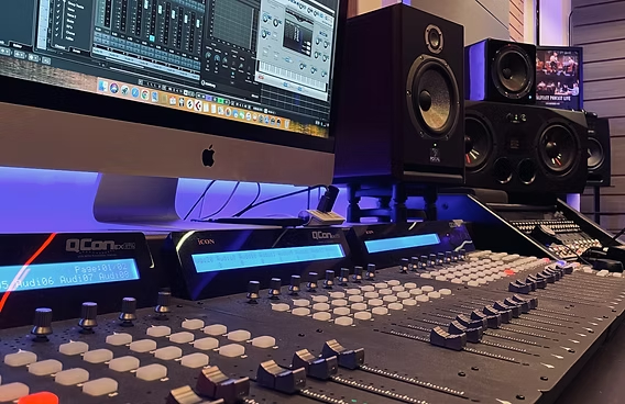 Jukebox Studios London - Gallery 17