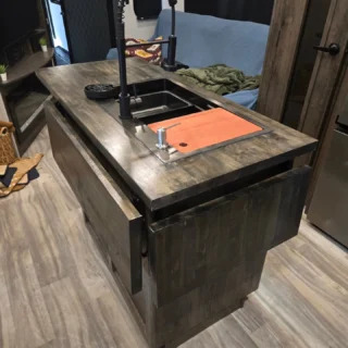 Overland RVs Service & Repair - Gallery 1