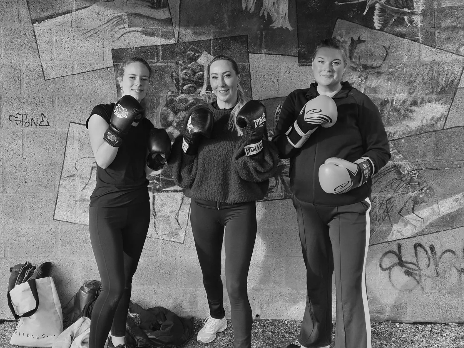 Kickboksen, Boksen, Bootcamp & Zelfverdediging voor Vrouwen – Krachtmakers - Gallery 1