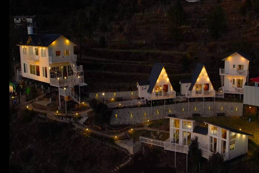 Vinyasa Resort - Gallery 2