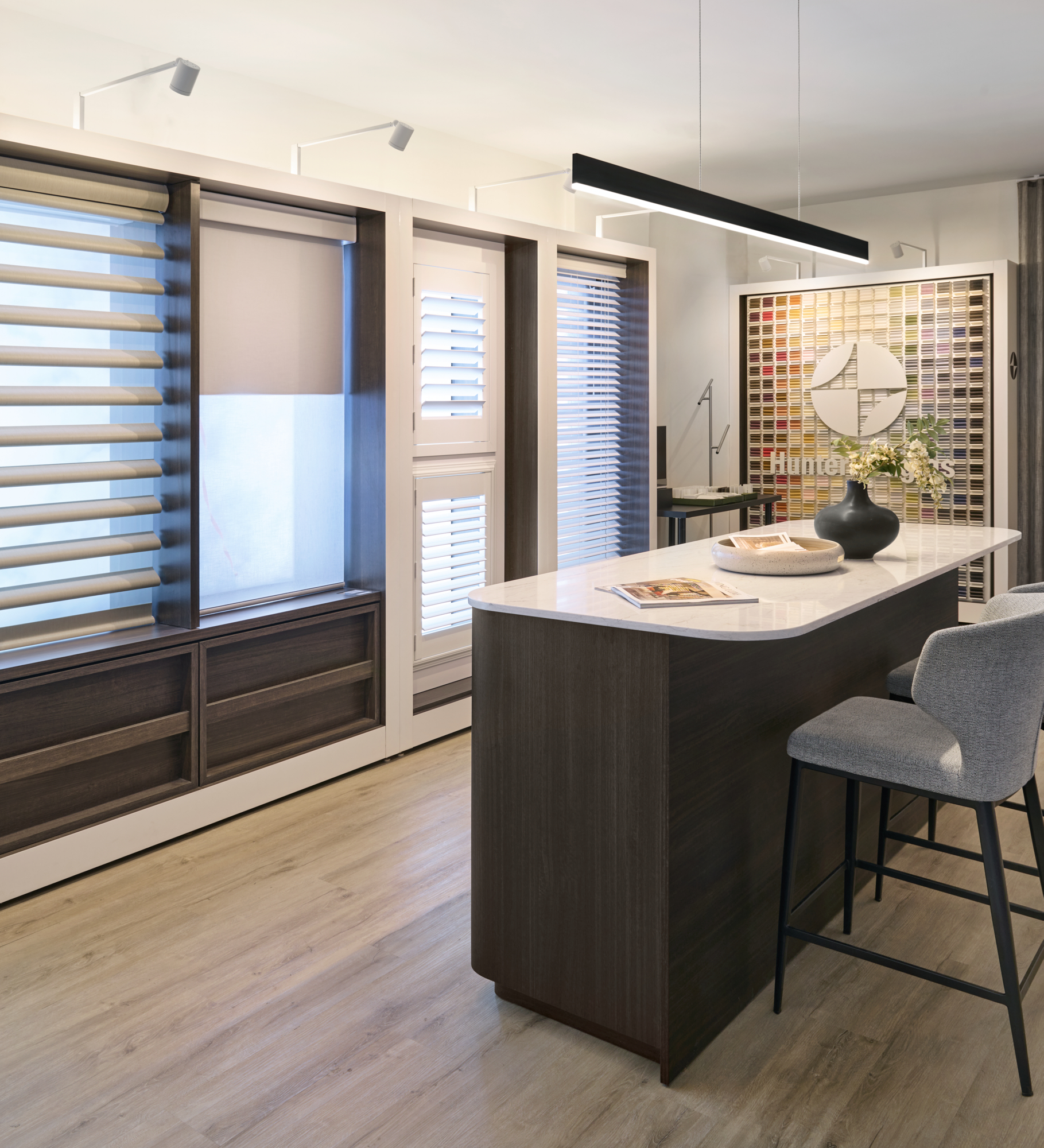 Night and Day Window Decor - Gallery 1