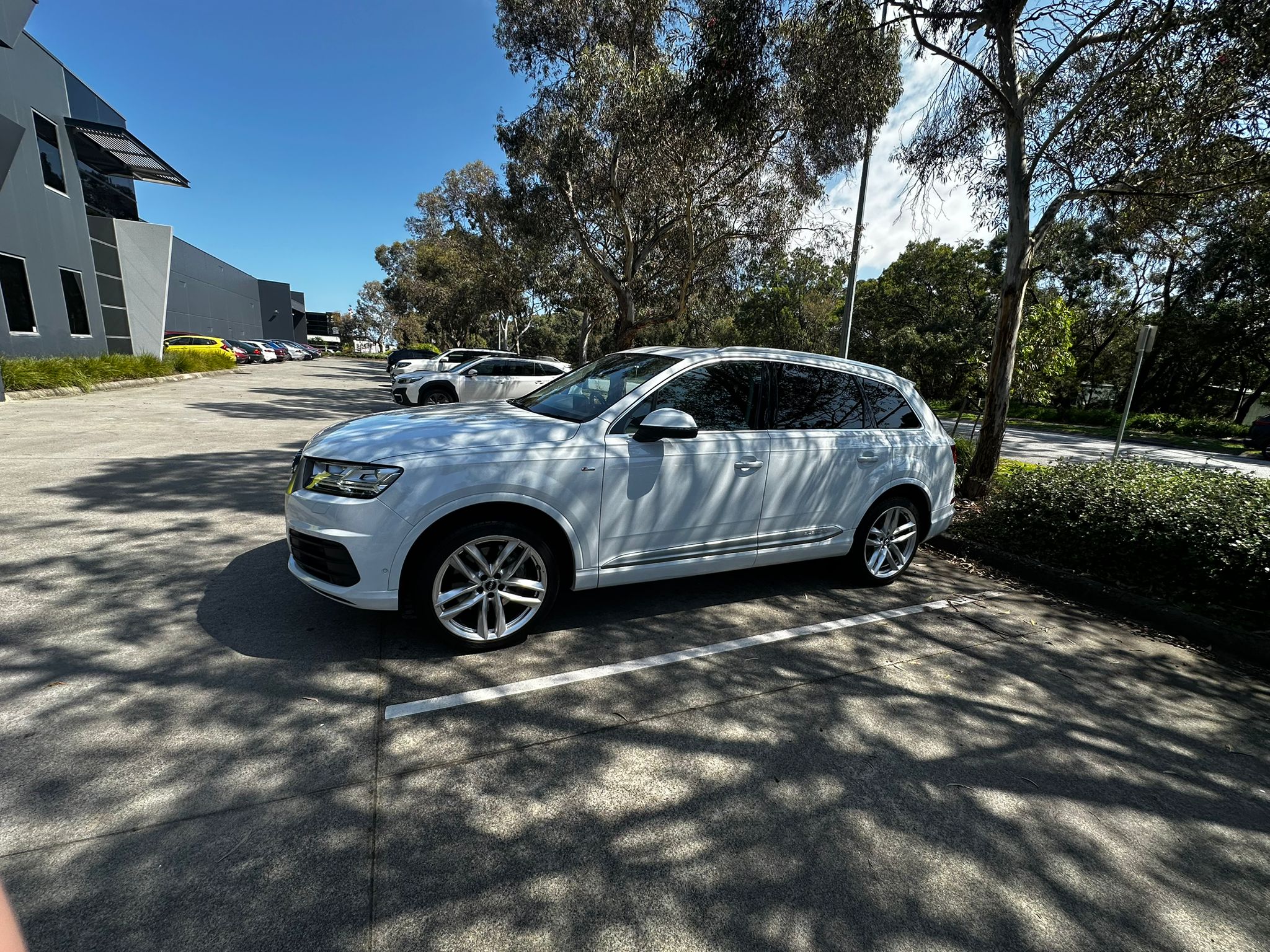 Encore Chauffeur Melbourne - Gallery 1