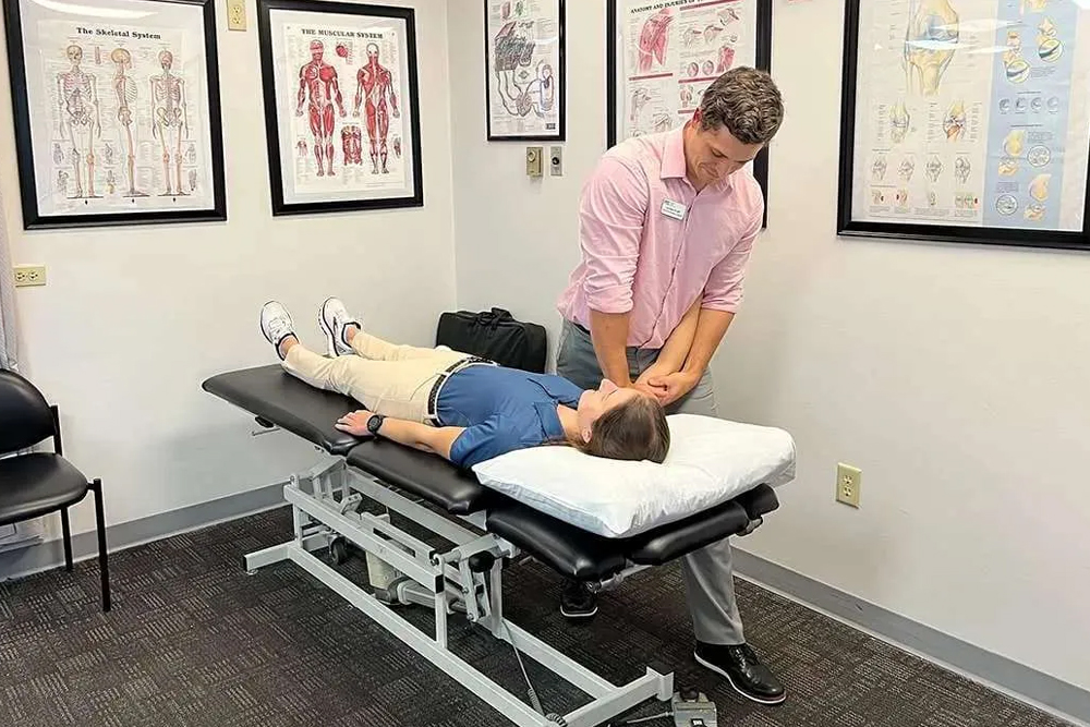 Physical Therapy Specialists at Hunter's Creek - Gallery 1