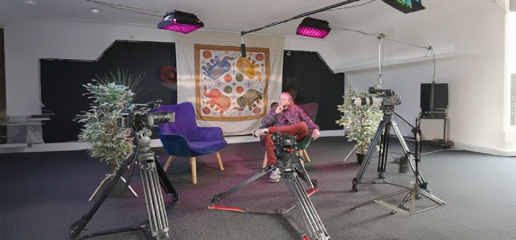 Fade Street Studios - Gallery 1