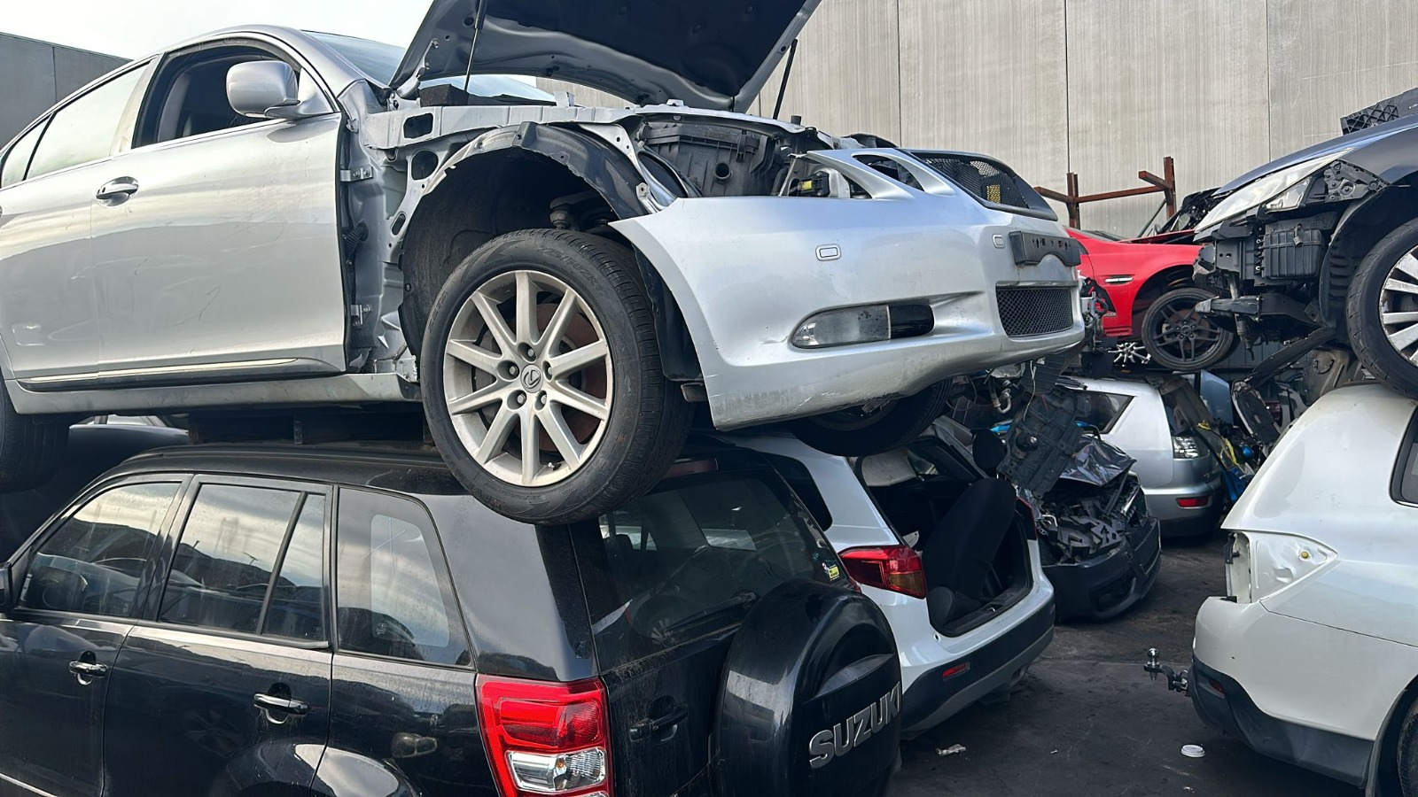 Car Wreckers Melbourne - Gallery 1