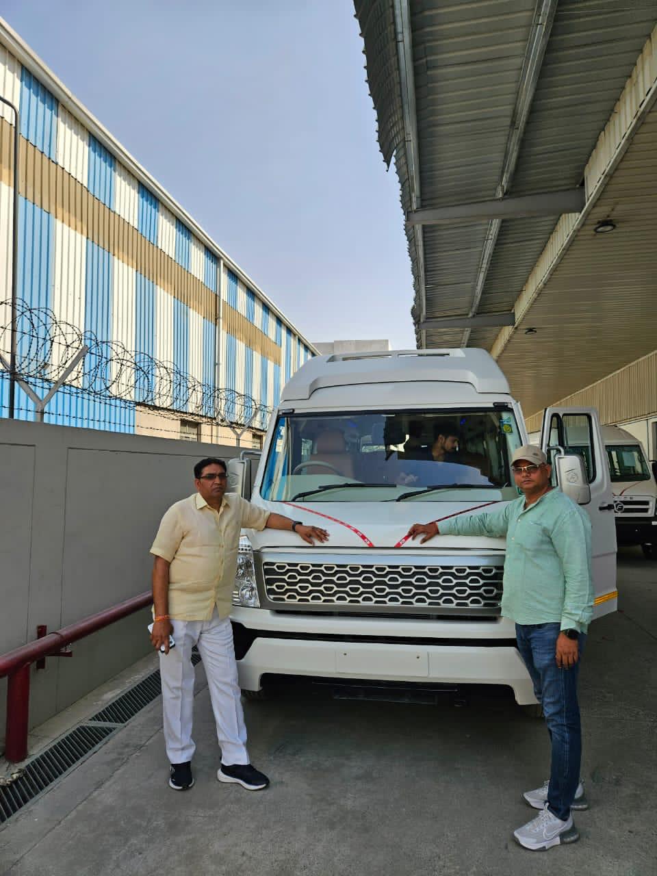 Shri Krishna Tour & Travels - Gallery 5