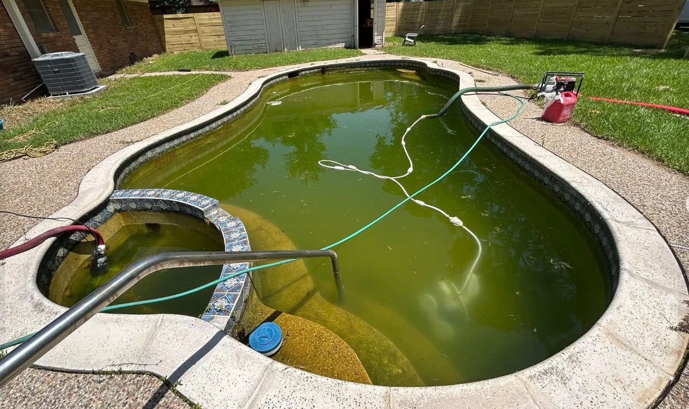 Pool Quest - Gallery 12