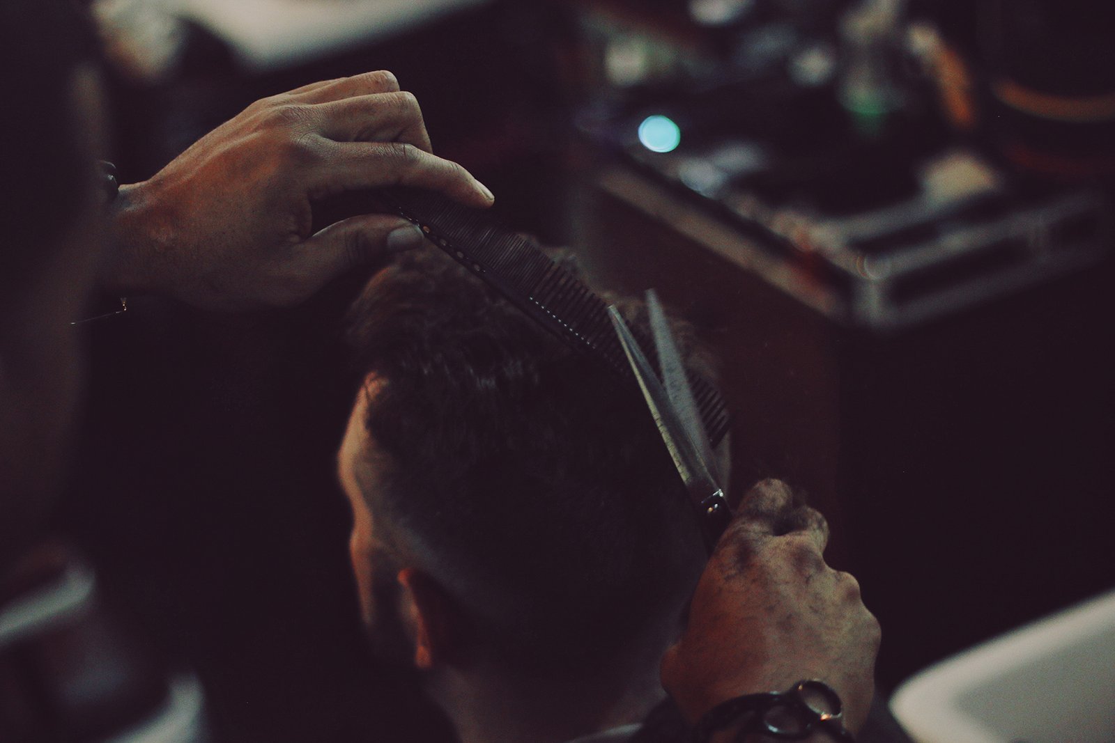 Signature Cuts and Shaves - Gallery 7