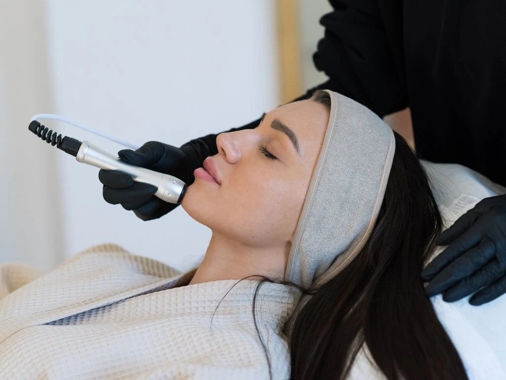 Glow Up Studio Facial Spa Dallas - Gallery 3