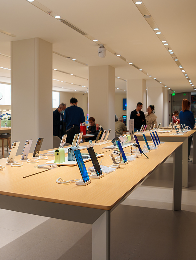 Paramount Wireless USA - Gallery 2